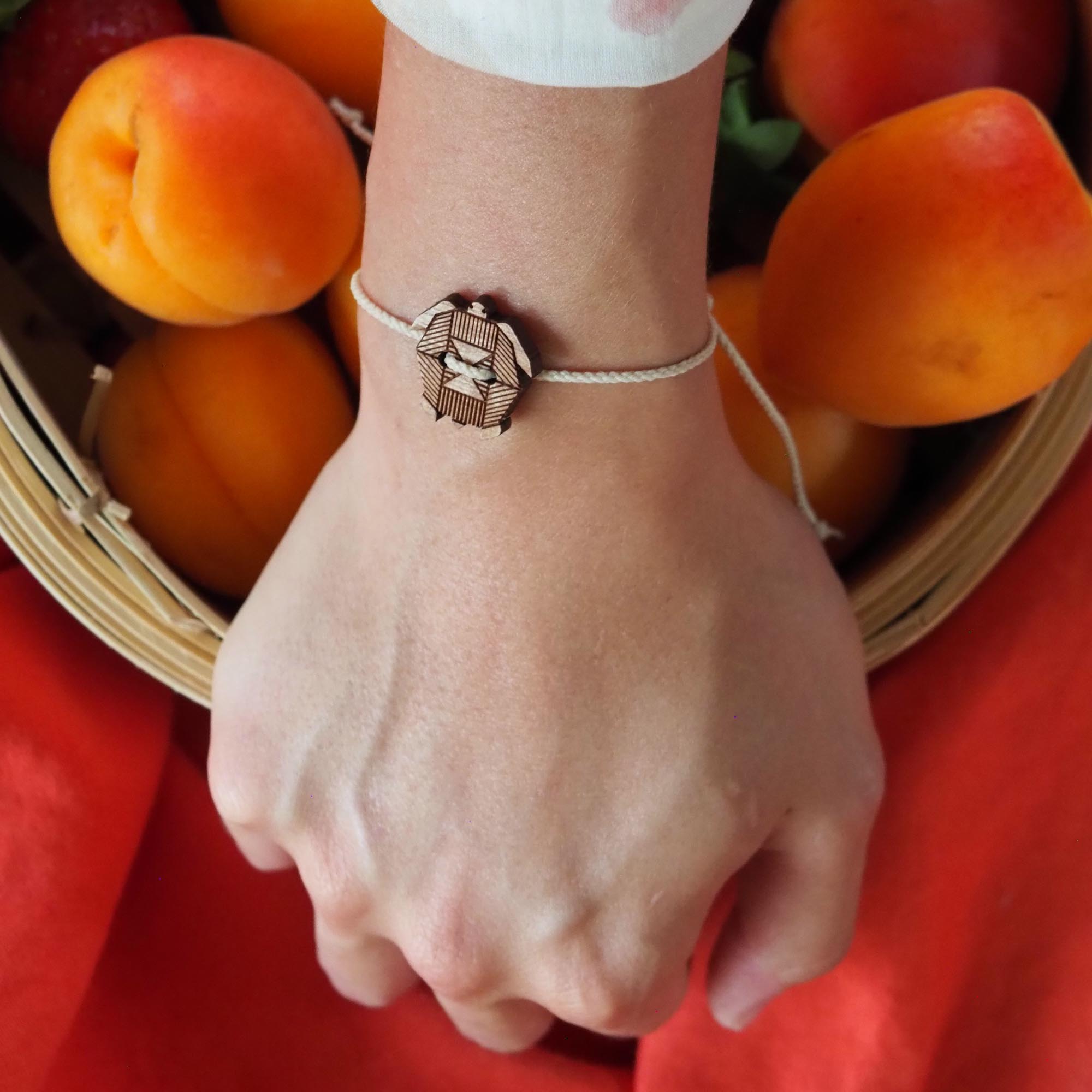 Bracelet bois tortue collection Sauvage